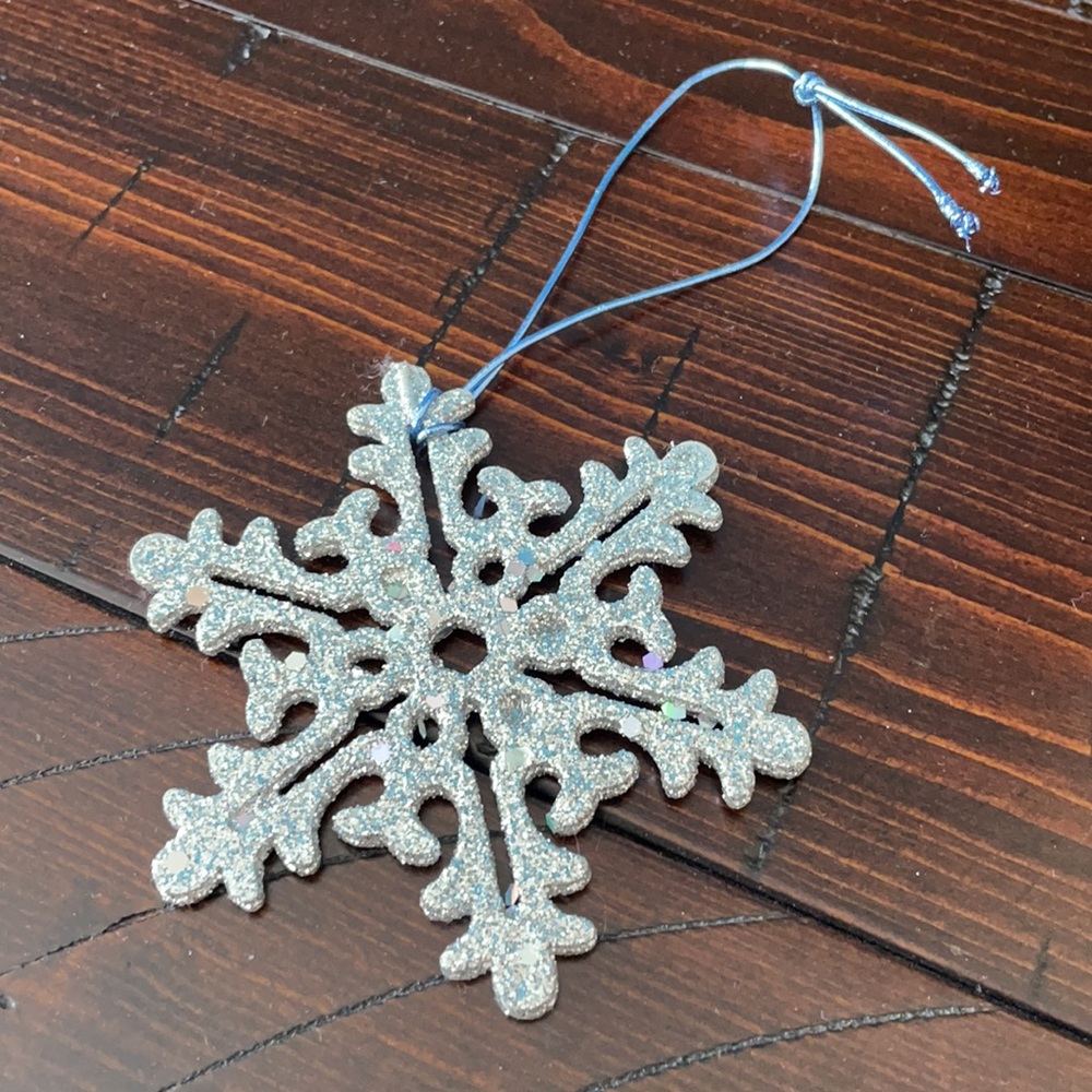 Glitter ornament lot - Picture 3 of 3